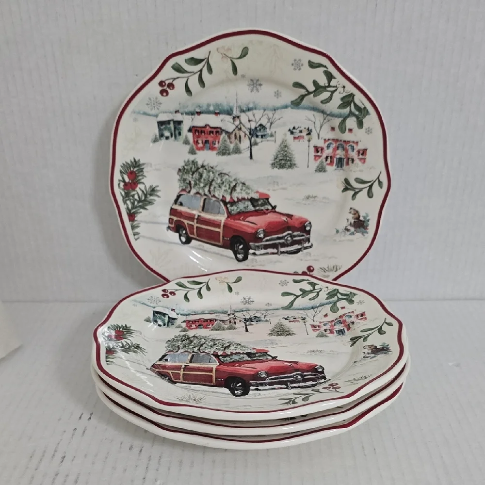 Set of 4 Better Homes and Garden Festive Holiday Plates - Picture 1 of 16